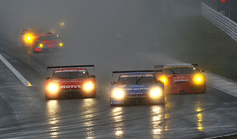 Nissan GT-R Race Scene Picture